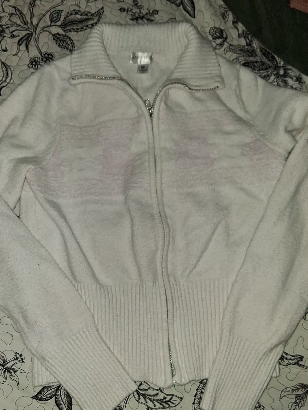 Women's Cream Zip-Front Knit Cardigan Sweater